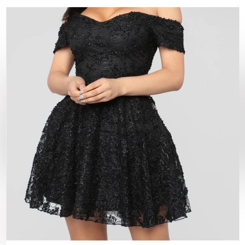 Fashion Nova Britney Rose Black Sleeveless Off-Shoulder Mini Dress Large - Picture 2 of 9